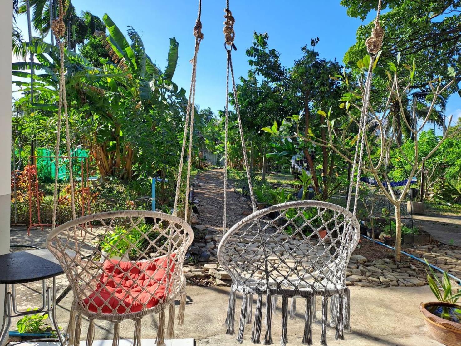 Wake Up @Lanta Hotel : Cafe Ko Lanta Extérieur photo