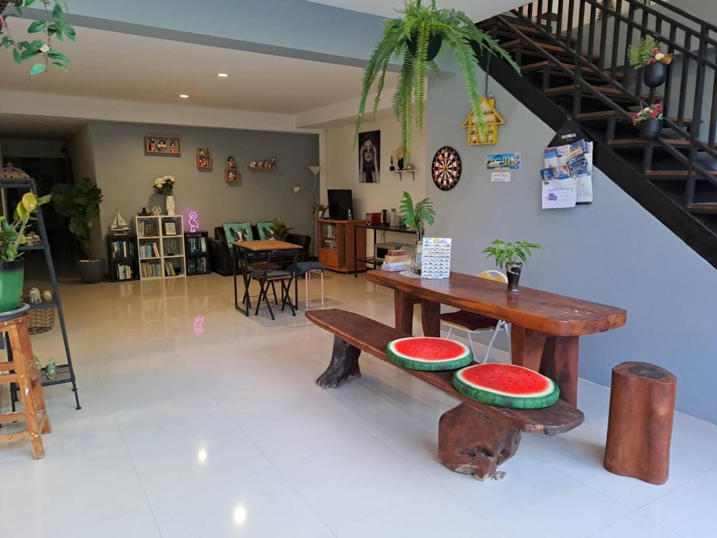 Wake Up @Lanta Hotel : Cafe Ko Lanta Extérieur photo